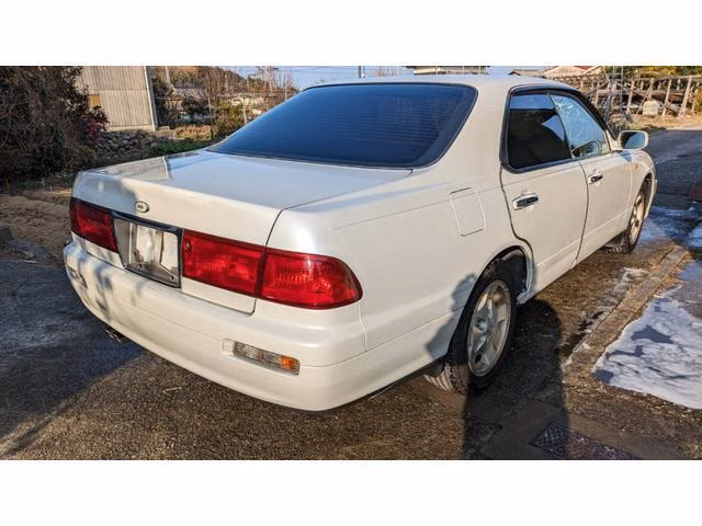 NISSAN LEOPARD