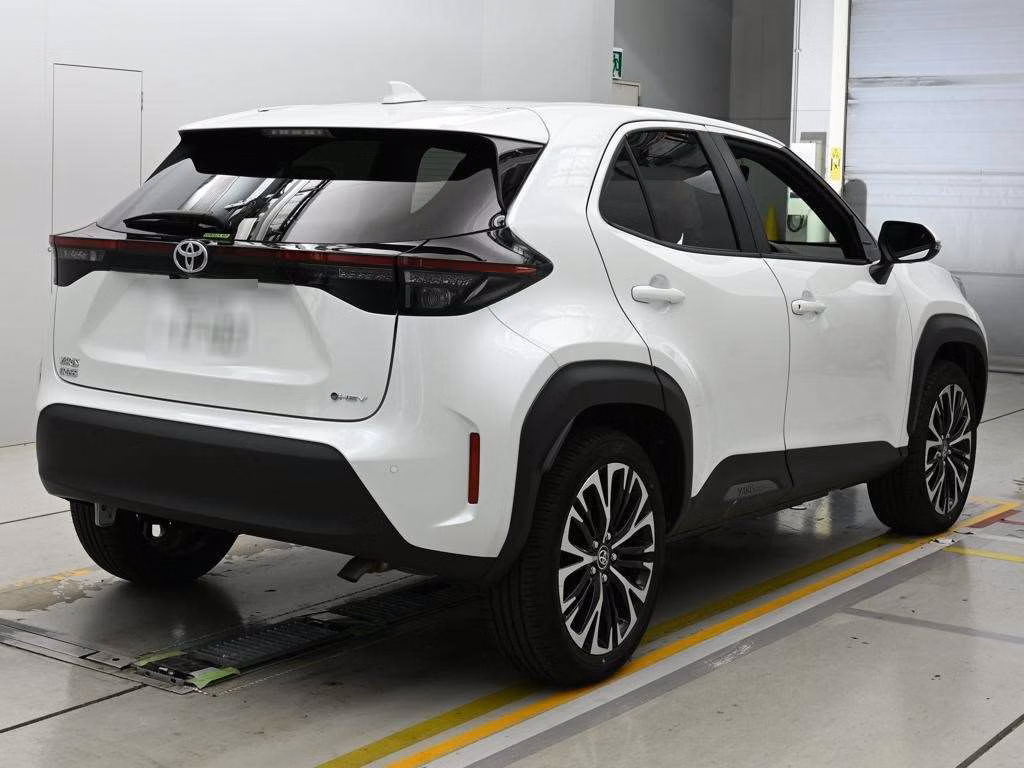 TOYOTA YARIS CROSS