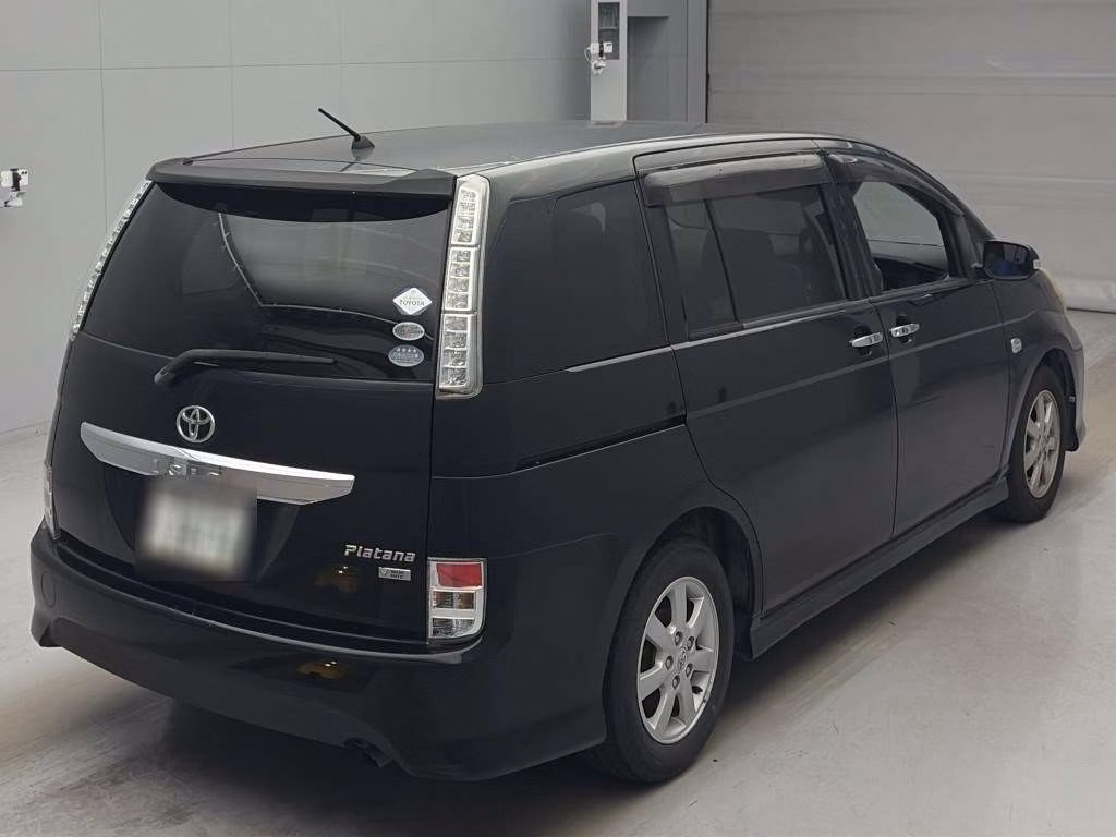 TOYOTA ISIS