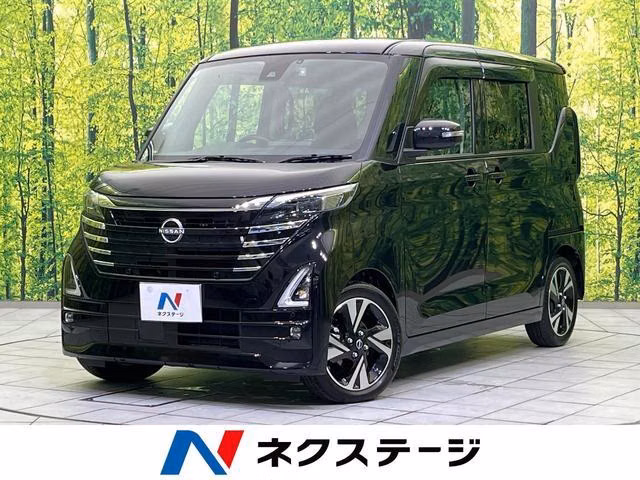 NISSAN ROOX