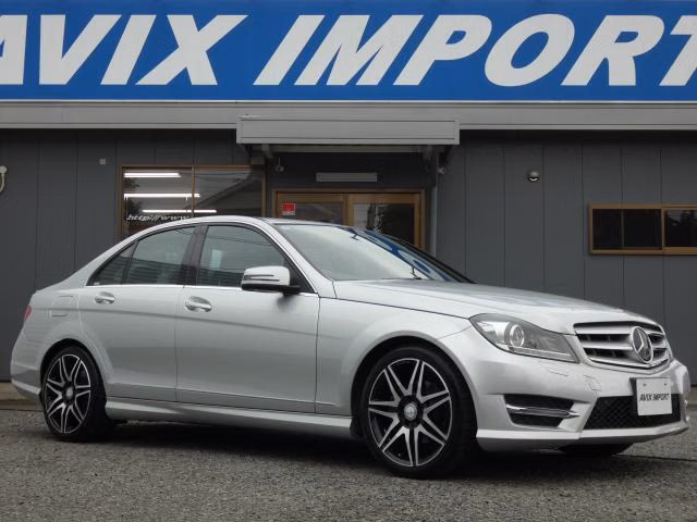 MERCEDES-BENZ C-CLASS
