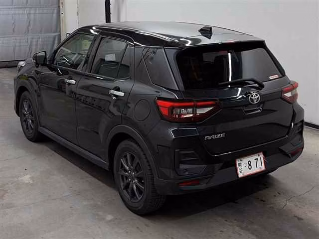 TOYOTA RAIZE