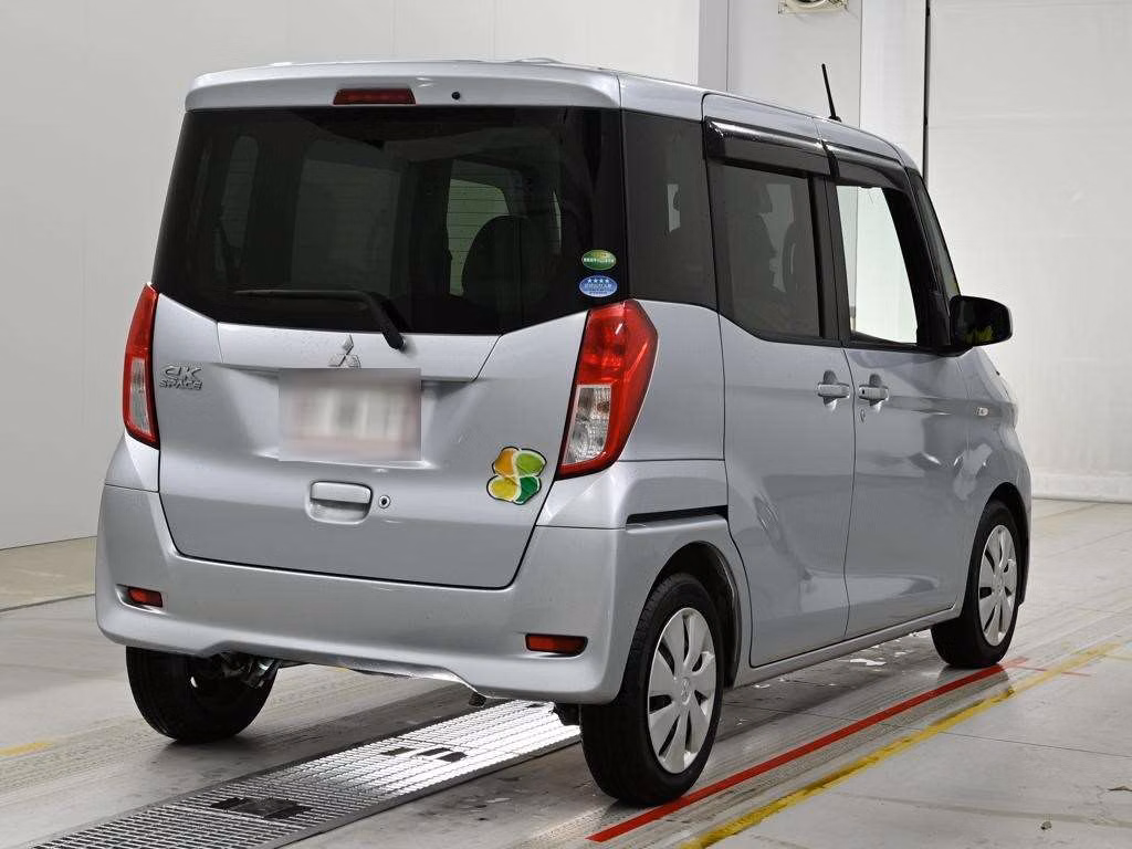 MITSUBISHI EK SPACE