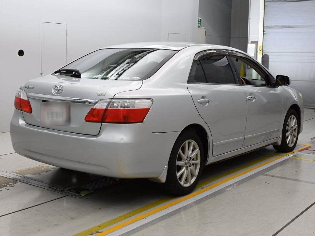 TOYOTA PREMIO
