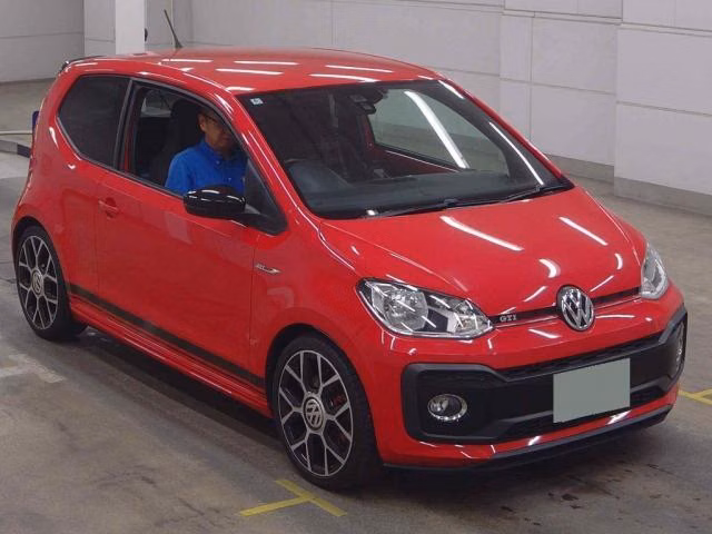 VOLKSWAGEN UP!