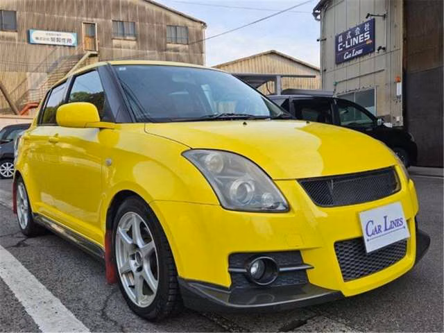 SUZUKI SWIFT