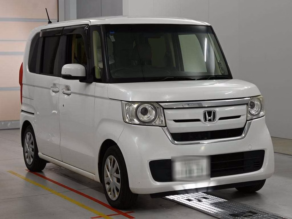 HONDA N-BOX