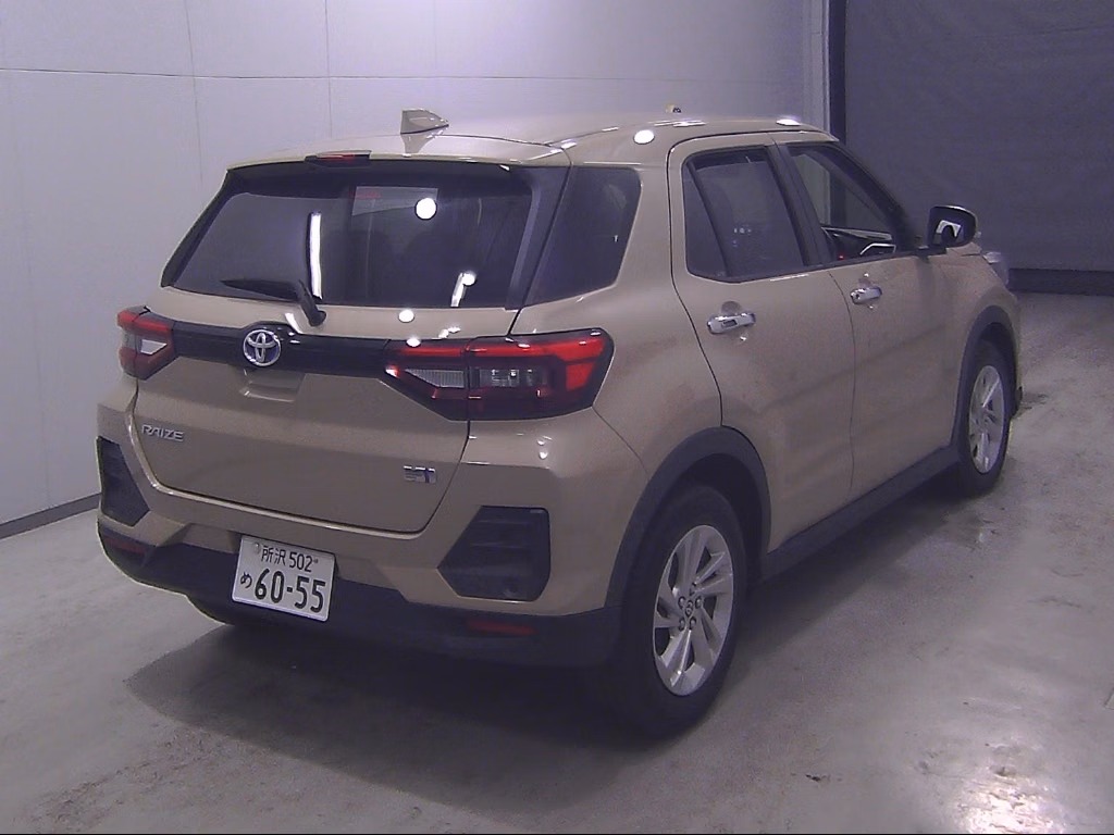 TOYOTA RAIZE
