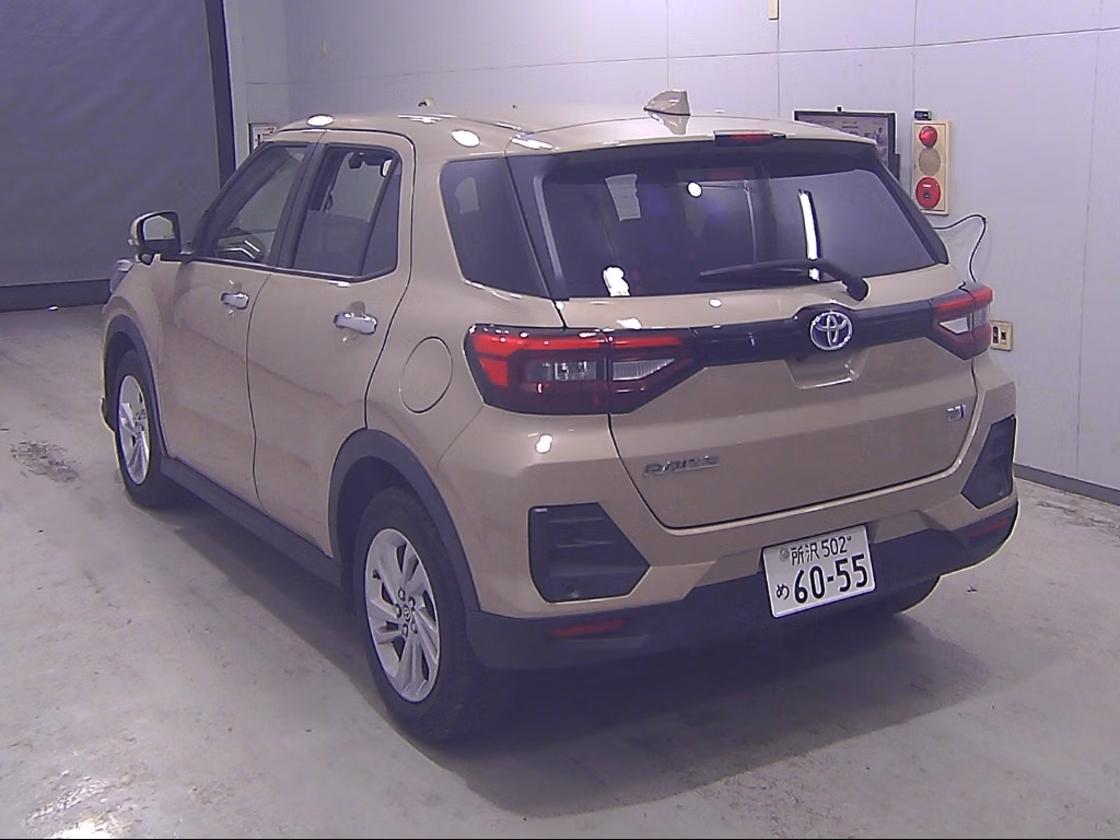 TOYOTA RAIZE