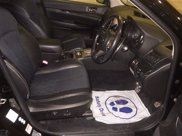 SUBARU LEGACY B4