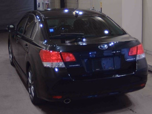 SUBARU LEGACY B4