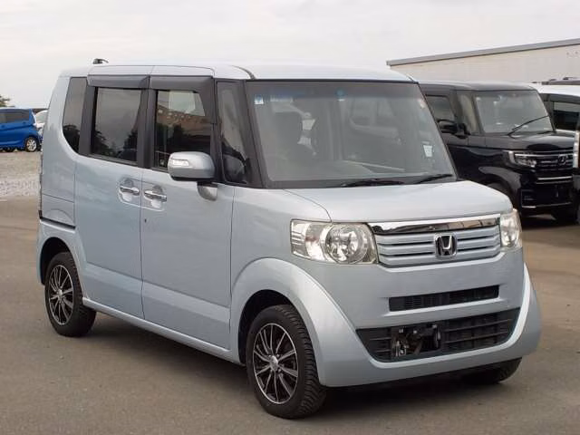 HONDA N-BOX