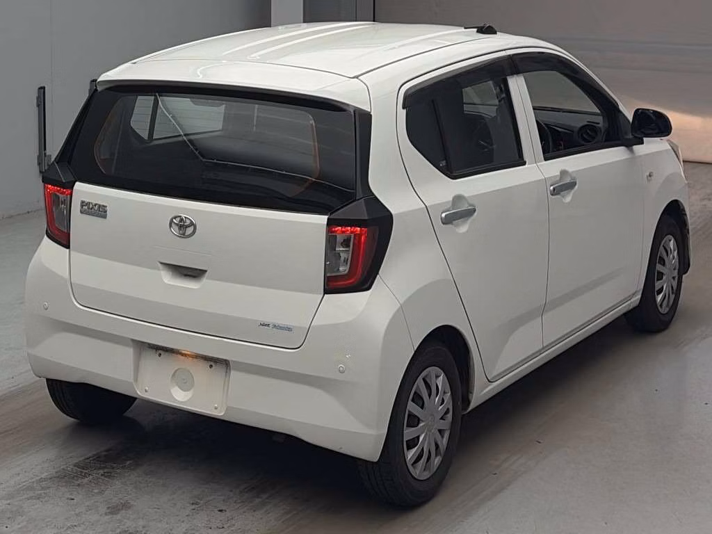 TOYOTA PIXIS EPOCH