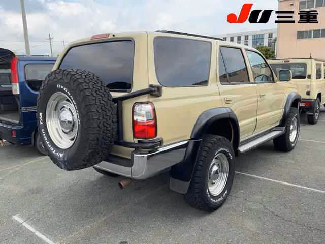 TOYOTA HILUX SURF