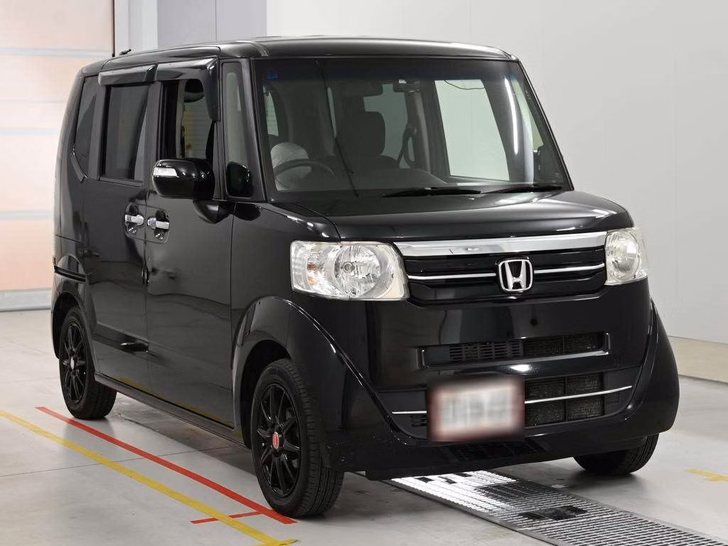 HONDA N-BOX