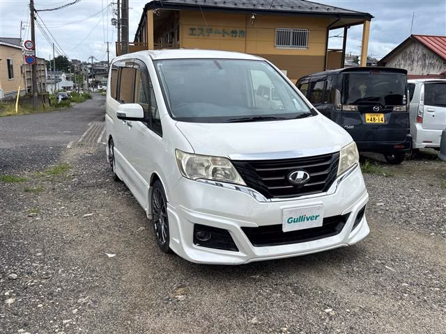NISSAN SERENA