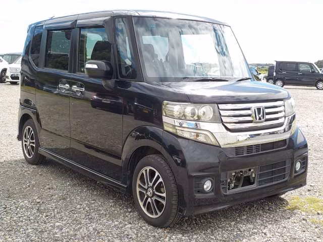HONDA N-BOX