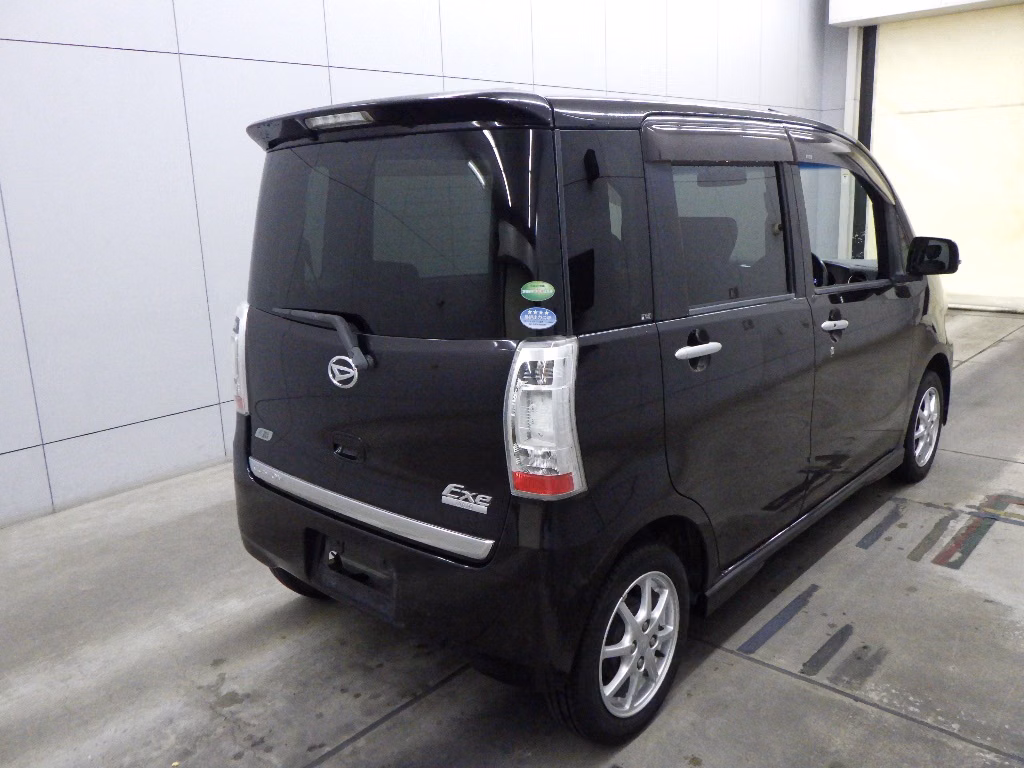 DAIHATSU TANTO EXE