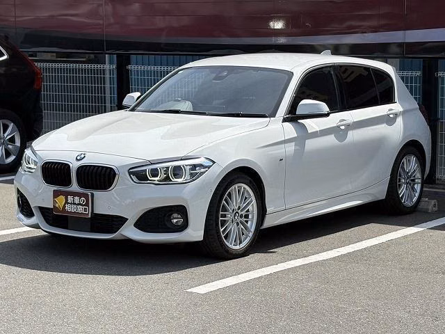 BMW 1-SERIES
