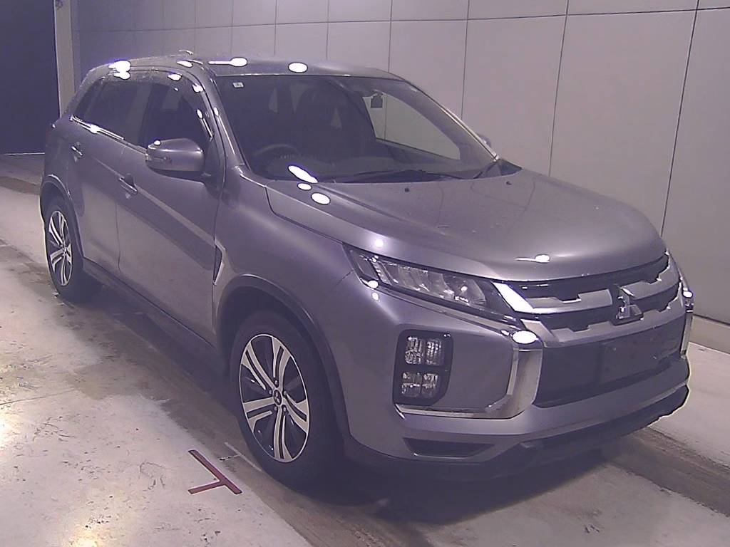 MITSUBISHI RVR