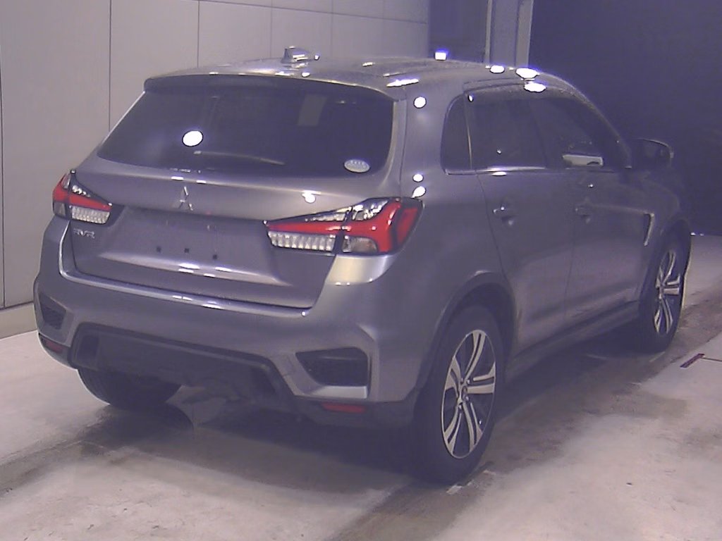 MITSUBISHI RVR