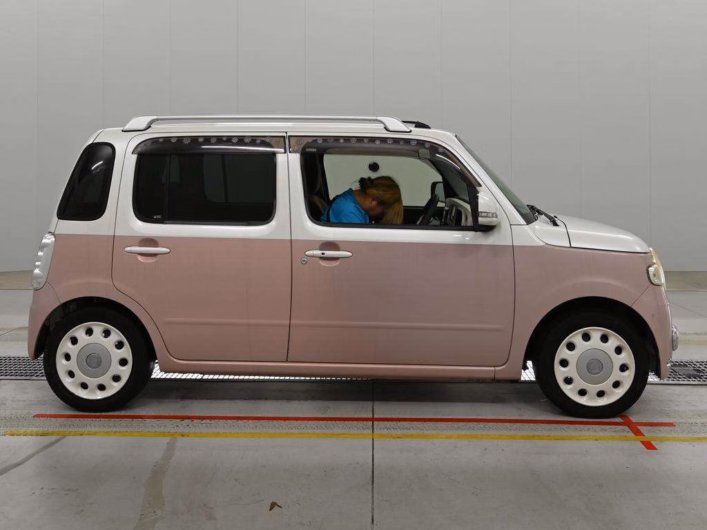 DAIHATSU MIRA COCOA