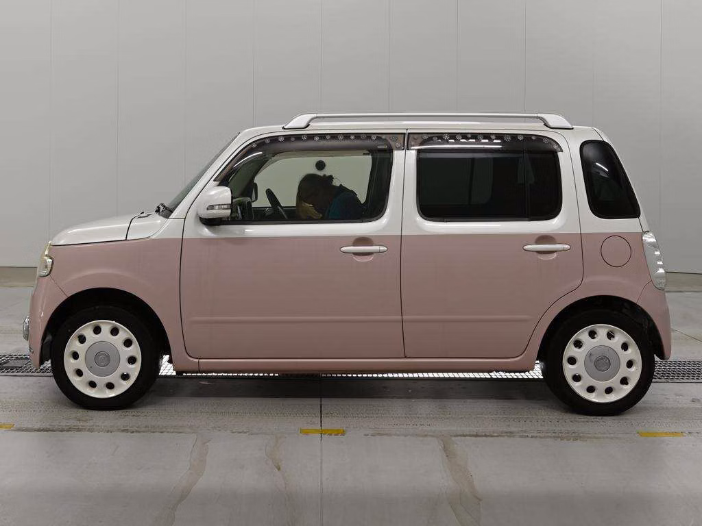 DAIHATSU MIRA COCOA