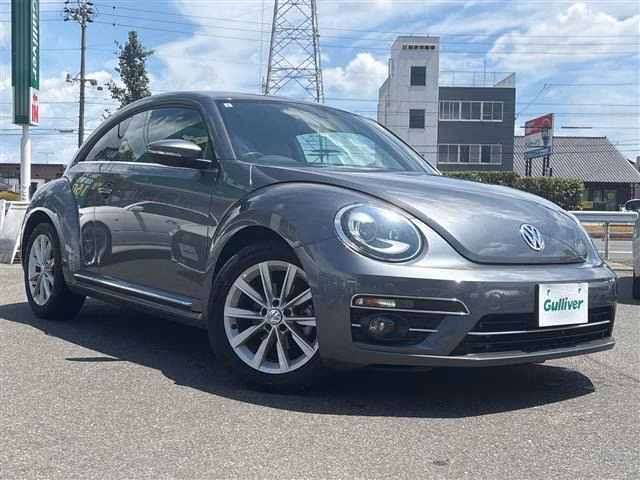 VOLKSWAGEN BEETLE