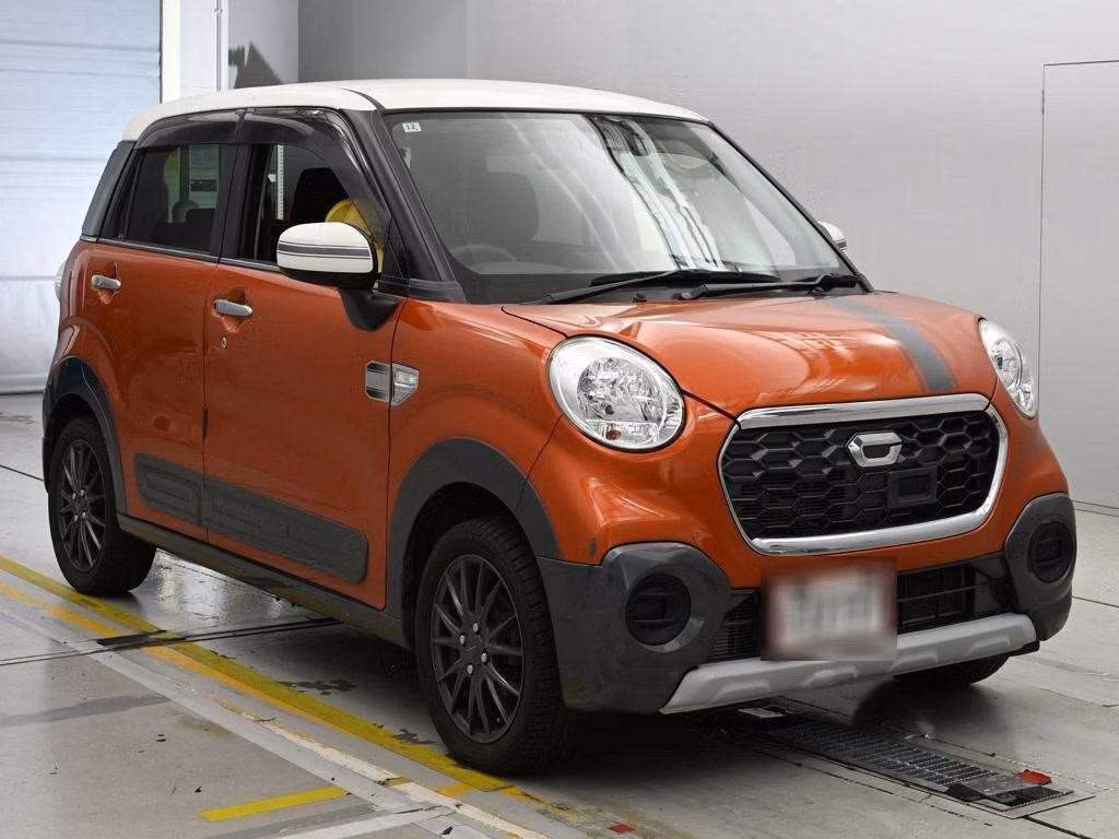 DAIHATSU CAST