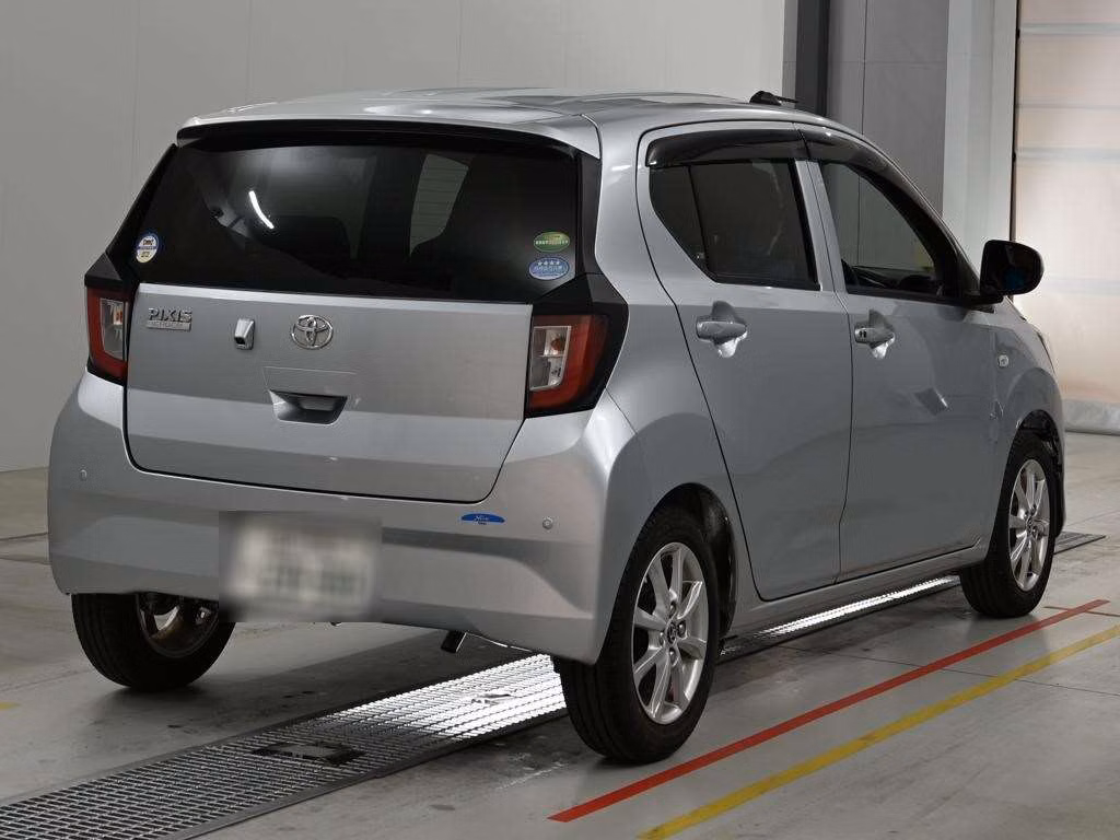TOYOTA PIXIS EPOCH