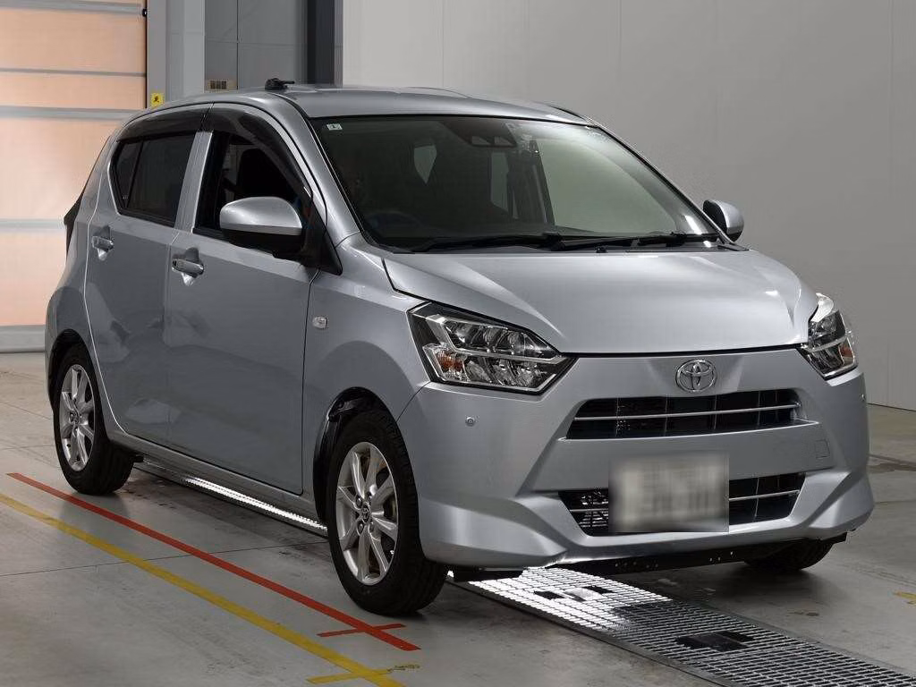 TOYOTA PIXIS EPOCH
