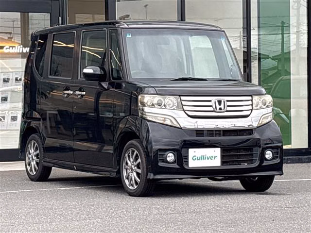 HONDA N-BOX