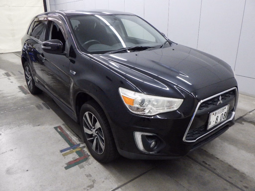 MITSUBISHI RVR