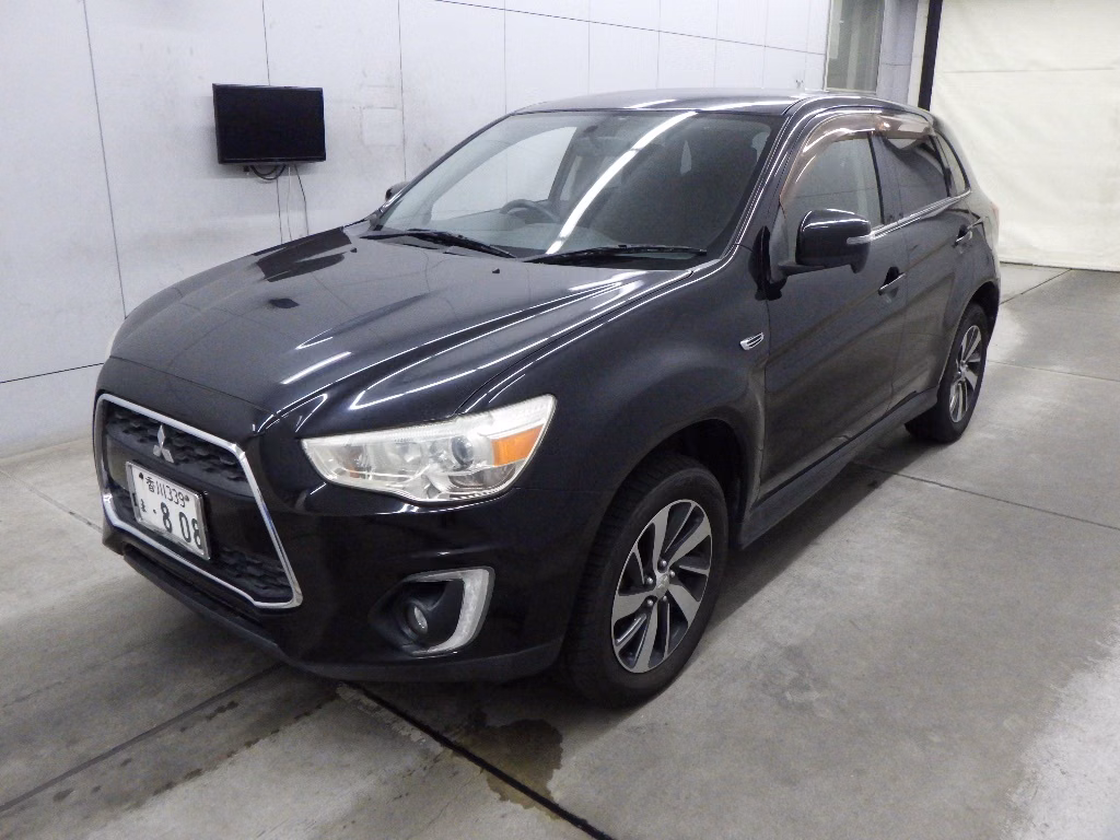 MITSUBISHI RVR