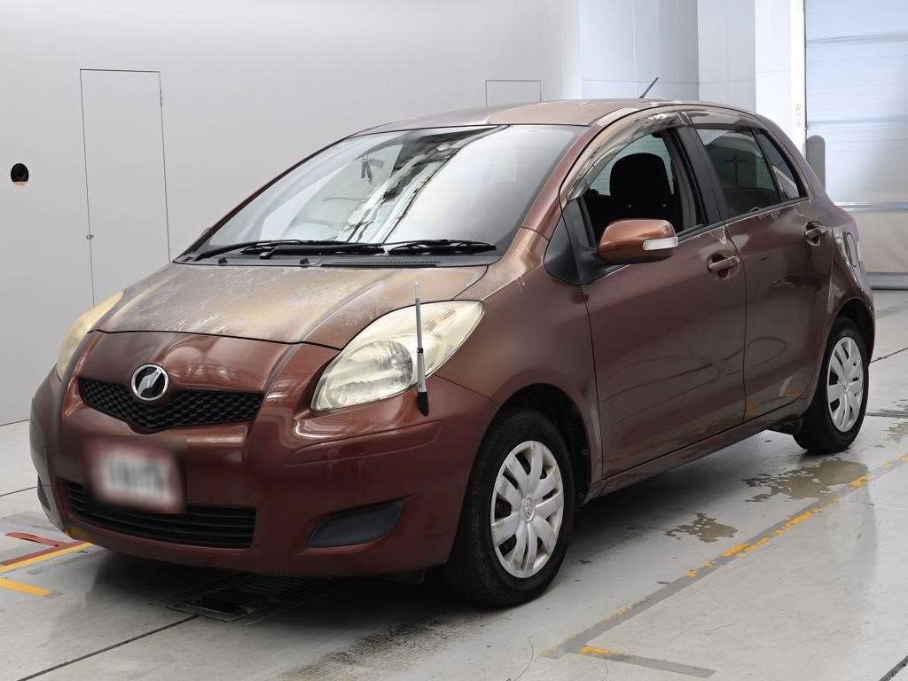 TOYOTA VITZ