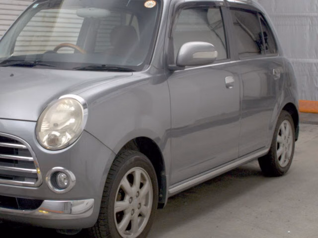 DAIHATSU MIRA GINO