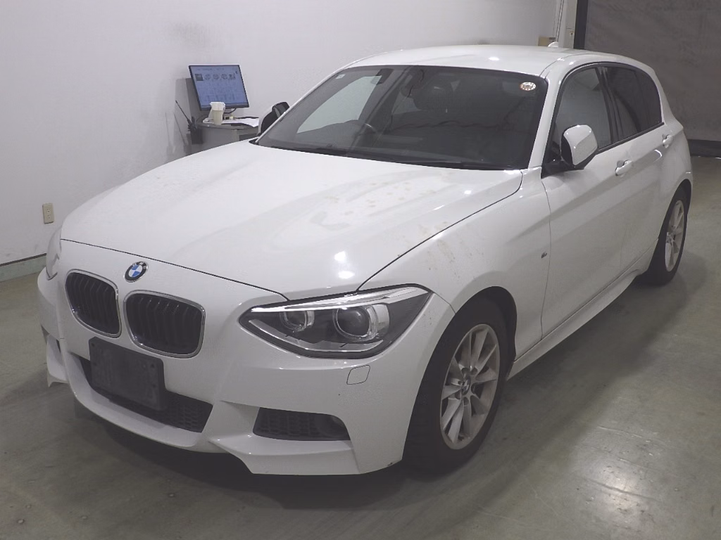 BMW 1-SERIES