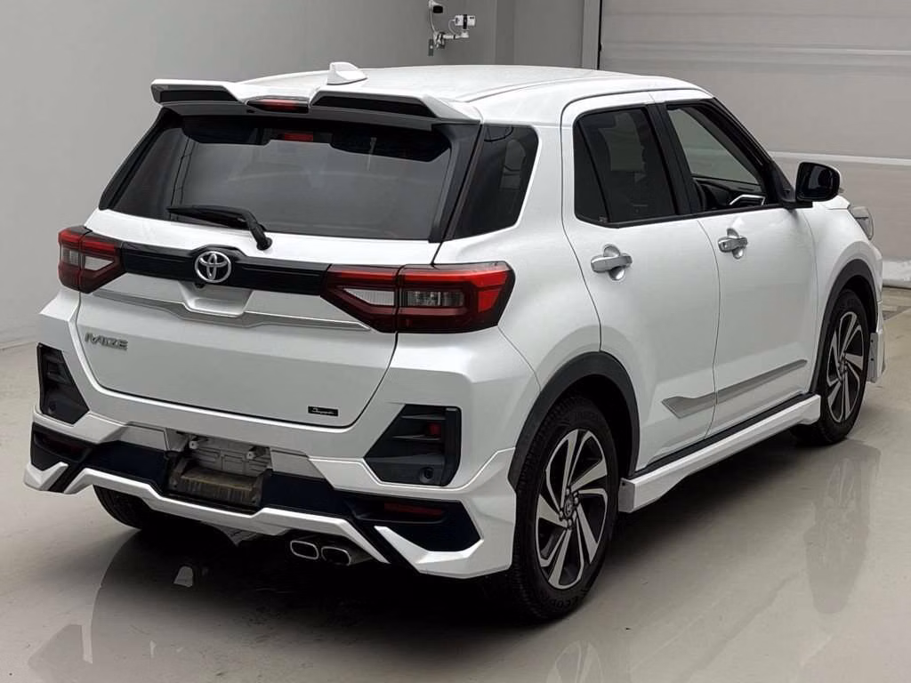 TOYOTA RAIZE
