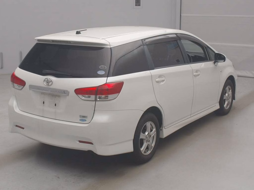 TOYOTA WISH