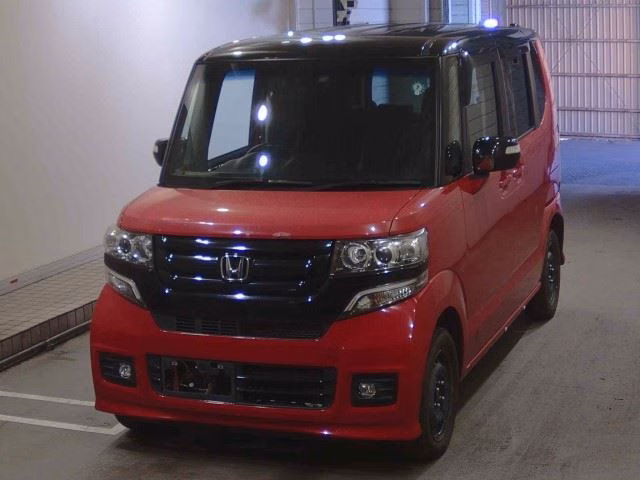 HONDA N-BOX