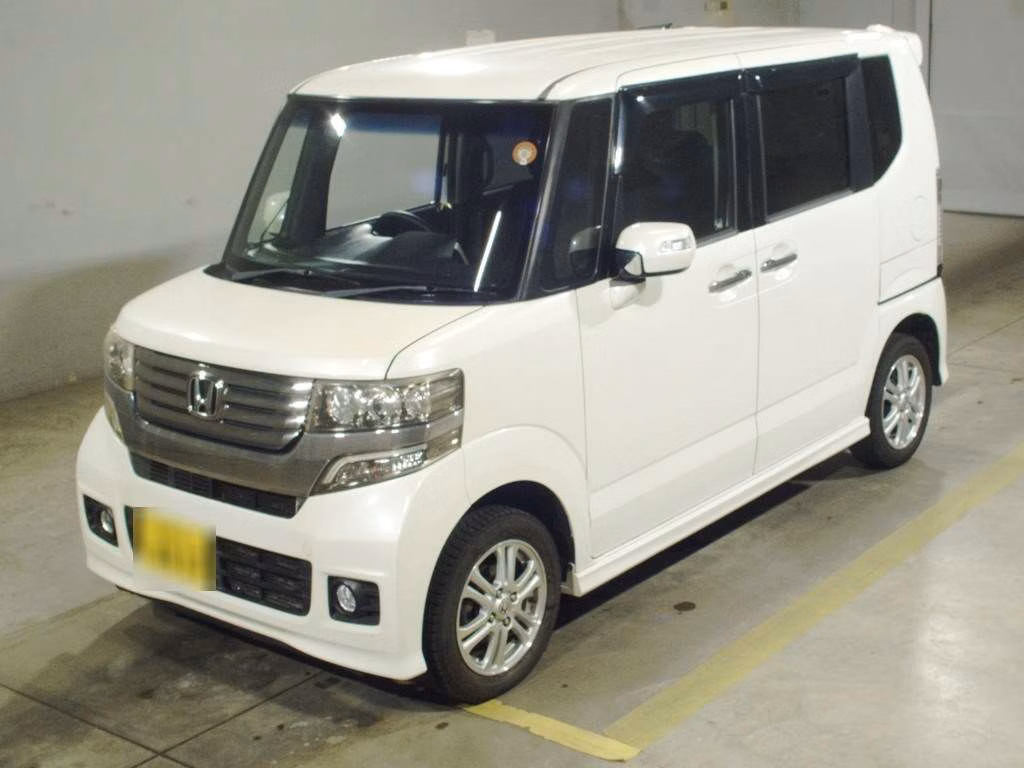 HONDA N-BOX