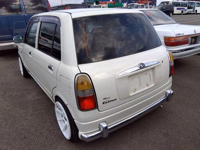 DAIHATSU MIRA GINO