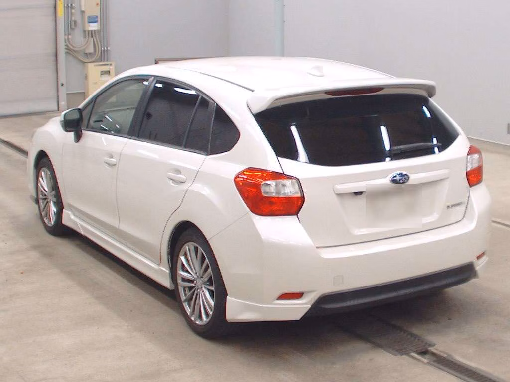 SUBARU IMPREZA