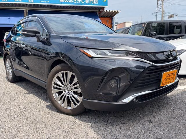 TOYOTA HARRIER