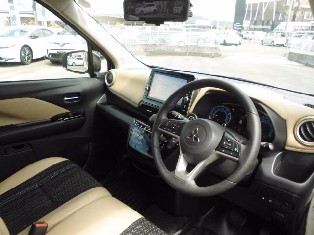 MITSUBISHI EK X