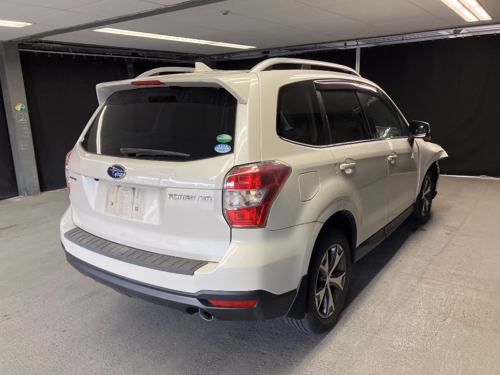 SUBARU FORESTER