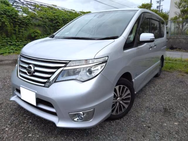 NISSAN SERENA