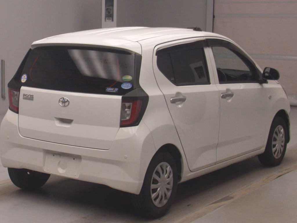 TOYOTA PIXIS EPOCH