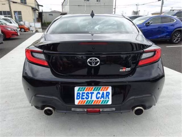 TOYOTA GR 86
