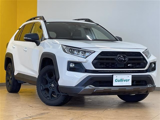 TOYOTA RAV4